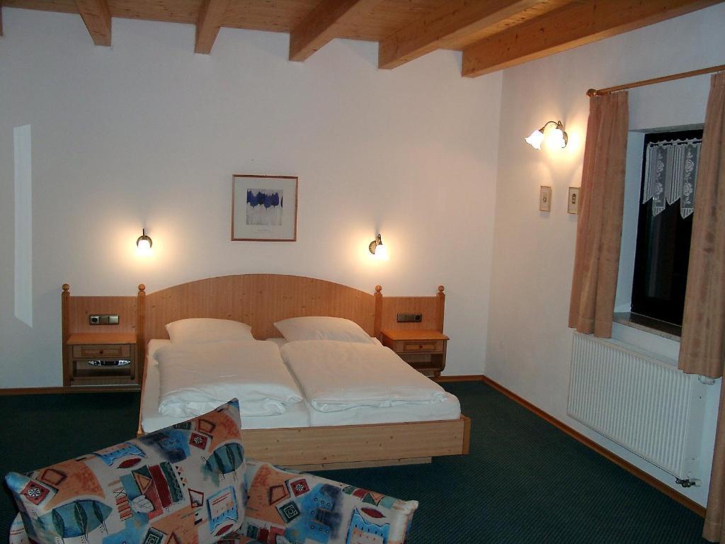 Landhotel Steigerwaldhaus Burghaslach Rom bilde